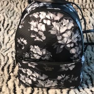 COPY - Cute Mini Backpack 💃🏽💃🏽💃🏽